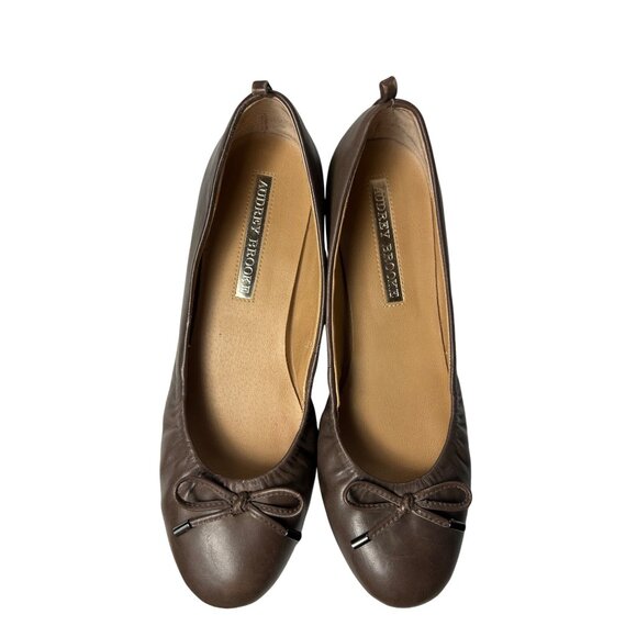 Women~AUDREY BROOKE NEWTON BROWN LEATHER~BOW~Slip on Ballet Flats SHOES Size 8M - Picture 1 of 9